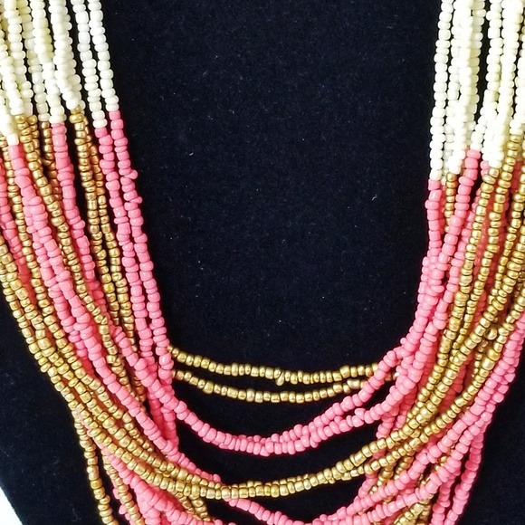 New Pink Cream Gold Tone Seed Bead Necklace - Picture 3 of 3